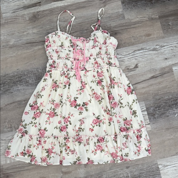 Jessica Simpson Dresses & Skirts - Jessica Simpson Floral Pink and White Womens Dress size L